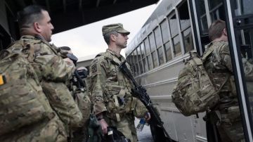 سي إن إن: قوات أمريكية تصل إلى إسرائيل لمراقبة تنفيذ اتفاق وقف إطلاق النار في غزة سي إن إن: قوات أمريكية تصل إلى إسرائيل لمراقبة تنفيذ اتفاق وقف إطلاق النار في غزة