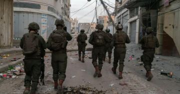 وثيقة مسربة تضم أسماء 30 ألف عسكري إسرائيلي متورط بإبادة غزة وثيقة مسربة تضم أسماء 30 ألف عسكري إسرائيلي متورط بإبادة غزة