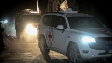 كتائب أبو علي مصطفى تسلم جثة أسير إسرائيلي في غزة