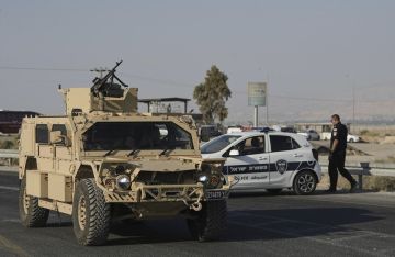 إصابات واعتقالات خلال اقتحام إسرائيلي لمخيم الفوار في الضفة الغربية