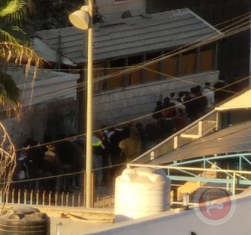 مداهمات واعتقالات في مخيم العروب شمال الخليل