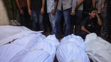 25 شهيدا وصلوا مستشفيات القطاع منهم 16 انتشالا 25 شهيدا وصلوا مستشفيات القطاع منهم 16 انتشالا