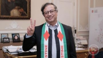 ترامب يفرض عقوبات على الرئيس الكولومبي بيترو وعائلته ترامب يفرض عقوبات على الرئيس الكولومبي بيترو وعائلته
