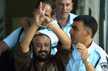 عاصفة من التوتر في الكابينت الإسرائيلي بسبب القيادي الفلسطيني مروان البرغوثي عاصفة من التوتر في الكابينت الإسرائيلي بسبب القيادي الفلسطيني مروان البرغوثي