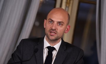 وزير خارجية فرنسا: مهمة الاتحاد الأوروبي في غزة تتمثل في المساعدة على نشر قوة شرطة فلسطينية