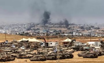 الجيش الإسرائيلي يشن عمليات نسف واسعة شرق خانيونس وغزة الجيش الإسرائيلي يشن عمليات نسف واسعة شرق خانيونس وغزة