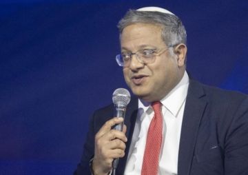 بن غفير يهدد بالاستقالة من الحكومة.. ولكن فقط بعد إتمام الصفقة