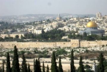 حكومة الاحتلال تعتبر عقارات سكان الضفة في القدس أملاك غائبين