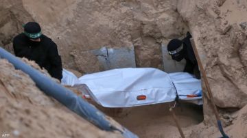 (حماس) تعلن العثور على جثتي أسيرين إضافيين في قطاع غزة (حماس) تعلن العثور على جثتي أسيرين إضافيين في قطاع غزة