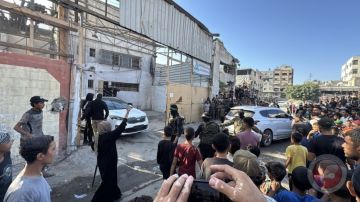 كتائب القسام ستسلم 13 أسيرا إسرائيليا جنوبي قطاع غزة