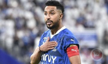 السعودي سالم الدوسري أفضل لاعب في آسيا