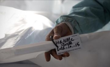 صحة غزة: تسلمنا 15 جثمانا لشهداء تم الإفراج عنهم اليوم من قبل الاحتلال صحة غزة: تسلمنا 15 جثمانا لشهداء تم الإفراج عنهم اليوم من قبل الاحتلال