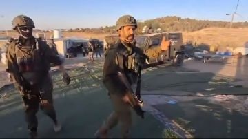 تصعيد خطير في مسافر يطا: استيلاء وتضييق وهدم خيمة تضامن تصعيد خطير في مسافر يطا: استيلاء وتضييق وهدم خيمة تضامن