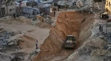 حماس: الاحتلال غير طبيعة أرض غزة ما يعقد البحث عن جثامين المحتجزين حماس: الاحتلال غير طبيعة أرض غزة ما يعقد البحث عن جثامين المحتجزين