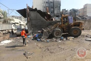 نحتاج لـ 250 آلية.. بلدية غزة: نقص الآليات ومواد البناء يعرقل عملنا نحتاج لـ 250 آلية.. بلدية غزة: نقص الآليات ومواد البناء يعرقل عملنا