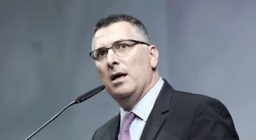 جدعون ساعر: ملتزمون بتنفيذ خطة ترامب ومشروع فرض السيادة لعبة داخلية