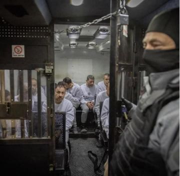 قائمة بأسماء (70) معتقلا أصدر الاحتلال بحقهم أوامر اعتقال إداري قائمة بأسماء (70) معتقلا أصدر الاحتلال بحقهم أوامر اعتقال إداري