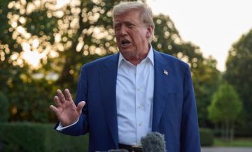 ترمب يعلن انتهاء حرب غزة ويتعهد تشكيل مجلس السلام سريعا ترمب يعلن انتهاء حرب غزة ويتعهد تشكيل مجلس السلام سريعا