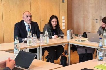 السفير ليث عرفة لقيادة حزب الخضر: الاعتراف بدولة فلسطين يمنحكم فرصة لتصحيح اخطاء الماضي