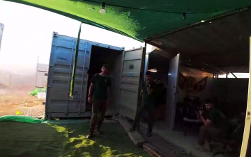 جعلناها تنطق بما أخفيتم.. سرايا القدس تعرض مشاهد من عملية حجب الرؤية في الضفة الغربية (فيديو)