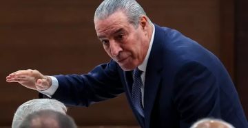 أميركا تريد وضع يدها على إعادة الإعمار