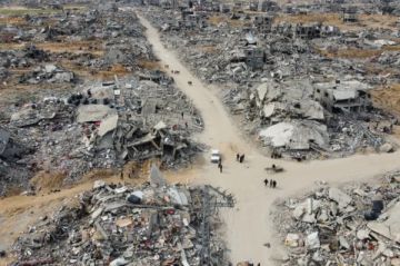 (أونروا): أكثر من 61 مليون طن من الأنقاض تغطي قطاع غزة (أونروا): أكثر من 61 مليون طن من الأنقاض تغطي قطاع غزة