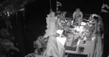 بالفيديو البحرية الإسرائيلية تهاجم أسطول الحرية المتوجه إلى غزة لكسر الحصار