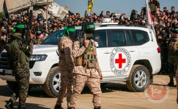 حماس: الاتصالات مستمرة حول اسماء الاسرى الفلسطينيين حماس: الاتصالات مستمرة حول اسماء الاسرى الفلسطينيين