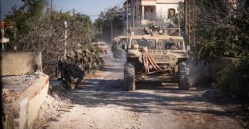 الاحتلال يستولي على شاحنة مواطن شمال غرب القدس الاحتلال يستولي على شاحنة مواطن شمال غرب القدس