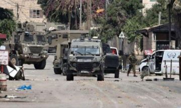 الاحتلال ينتشر بكثافة في مدينة طولكرم ويغلق شارع مستشفى الشهيد ثابت ثابت الاحتلال ينتشر بكثافة في مدينة طولكرم ويغلق شارع مستشفى الشهيد ثابت ثابت