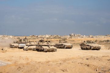 الجيش الإسرائيلي يعلن شن غارات على أهداف لحماس في أنحاء غزة وتدمير مسار نفق بطول 6 كم (فيديو) الجيش الإسرائيلي يعلن شن غارات على أهداف لحماس في أنحاء غزة وتدمير مسار نفق بطول 6 كم (فيديو)