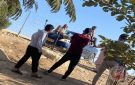 مستوطنون يحرقون خياما ويعتدون على مركبات ومواطنين في مسافر يطا - ps