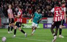 ليفربول يسقط أمام برنتفورد ويعاني من هزيمته الرابعة على التوالي بالدوري الإنجليزي - ps