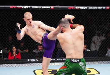 المقاتل الإيرلندي إيان ماتشادو غاري يهزم بلال محمد ويتحدى إسلام مخاتشيف (فيديو) المقاتل الإيرلندي إيان ماتشادو غاري يهزم بلال محمد ويتحدى إسلام مخاتشيف (فيديو)