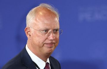 دميترييف: تم اعتماد قرار مجلس الأمن الدولي بشأن غزة بفضل امتناع روسيا عن التصويت دميترييف: تم اعتماد قرار مجلس الأمن الدولي بشأن غزة بفضل امتناع روسيا عن التصويت