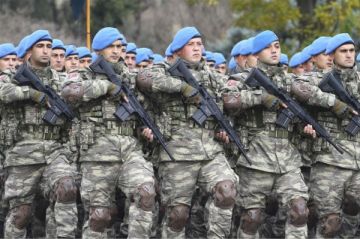 أذربيجان تكشف شروط مشاركتها في قوات حفظ السلام بغزة أذربيجان تكشف شروط مشاركتها في قوات حفظ السلام بغزة