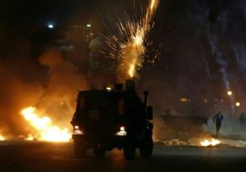 مواجهات مع قوات الاحتلال في بلدة حزما شمال شرق القدس مواجهات مع قوات الاحتلال في بلدة حزما شمال شرق القدس