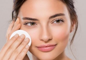 4 مكونات تغنيك عن منتجات العناية بالبشرة والشعر..