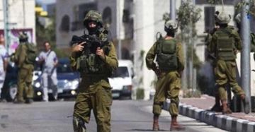 إصابة صحفي وطفل برصاص الاحتلال في مخيم نور شمس إصابة صحفي وطفل برصاص الاحتلال في مخيم نور شمس