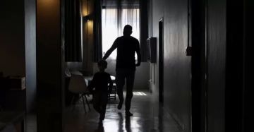 فلسطينيان من غزة: 2000 دولار ثمن تذكرة الطيران إلى جنوب إفريقيا فلسطينيان من غزة: 2000 دولار ثمن تذكرة الطيران إلى جنوب إفريقيا