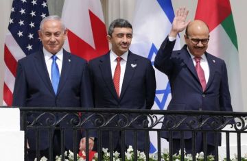 العرب بين اتفاق أوسلو وتطبيع الخليج