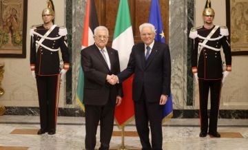 تسليم أسلحة جميع الفصائل - الرئيس عباس: حماس لن يكون لها دور في حكم غزة تسليم أسلحة جميع الفصائل - الرئيس عباس: حماس لن يكون لها دور في حكم غزة