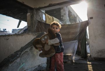 غزة تواجه كارثة إنسانية وعمليات انتشال القتلى من تحت الأنقاض مستمرة بعد وقف إطلاق النار الهش