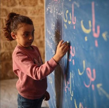 أطفالنا ليسوا أرقاما.. مبادرة تعليمية تنتشل 400 طالب من أجواء الحرب