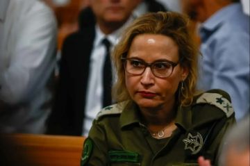 الجيش الإسرائيلي يتوقع موجة استقالات جديدة داخل النيابة العسكرية الجيش الإسرائيلي يتوقع موجة استقالات جديدة داخل النيابة العسكرية