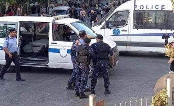 كراجة لـ قدس الإخبارية: أجهزة أمن السلطة تعتقل 9 ناشطين بعضهم طلاب في بيرزيت كراجة لـ قدس الإخبارية: أجهزة أمن السلطة تعتقل 9 ناشطين بعضهم طلاب في بيرزيت