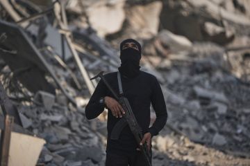 مشكلتان تواجهان مسألة إجلاء المقاتلين الفلسطينيين من أنفاق رفح