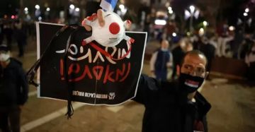 وزير إسرائيلي سابق يهاجم الحكومة ويتهمها بإضعاف القضاء وزير إسرائيلي سابق يهاجم الحكومة ويتهمها بإضعاف القضاء