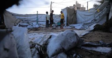 الأونروا تحذر من معاناة سكان قطاع غزة في ظل الشتاء الأونروا تحذر من معاناة سكان قطاع غزة في ظل الشتاء