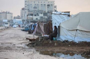 الصحة بغزة تحذر: الوضع الصحي مأساوي والنقاط الطبية تعطلت جراء المنخفض الصحة بغزة تحذر: الوضع الصحي مأساوي والنقاط الطبية تعطلت جراء المنخفض